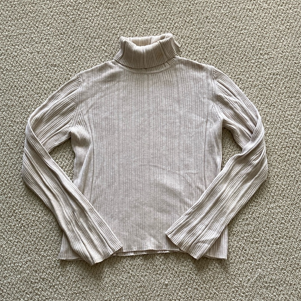 Liz Claiborne Tan Turtleneck Sweater Pullover Shirt Ribbed Soft Stretchy Size M